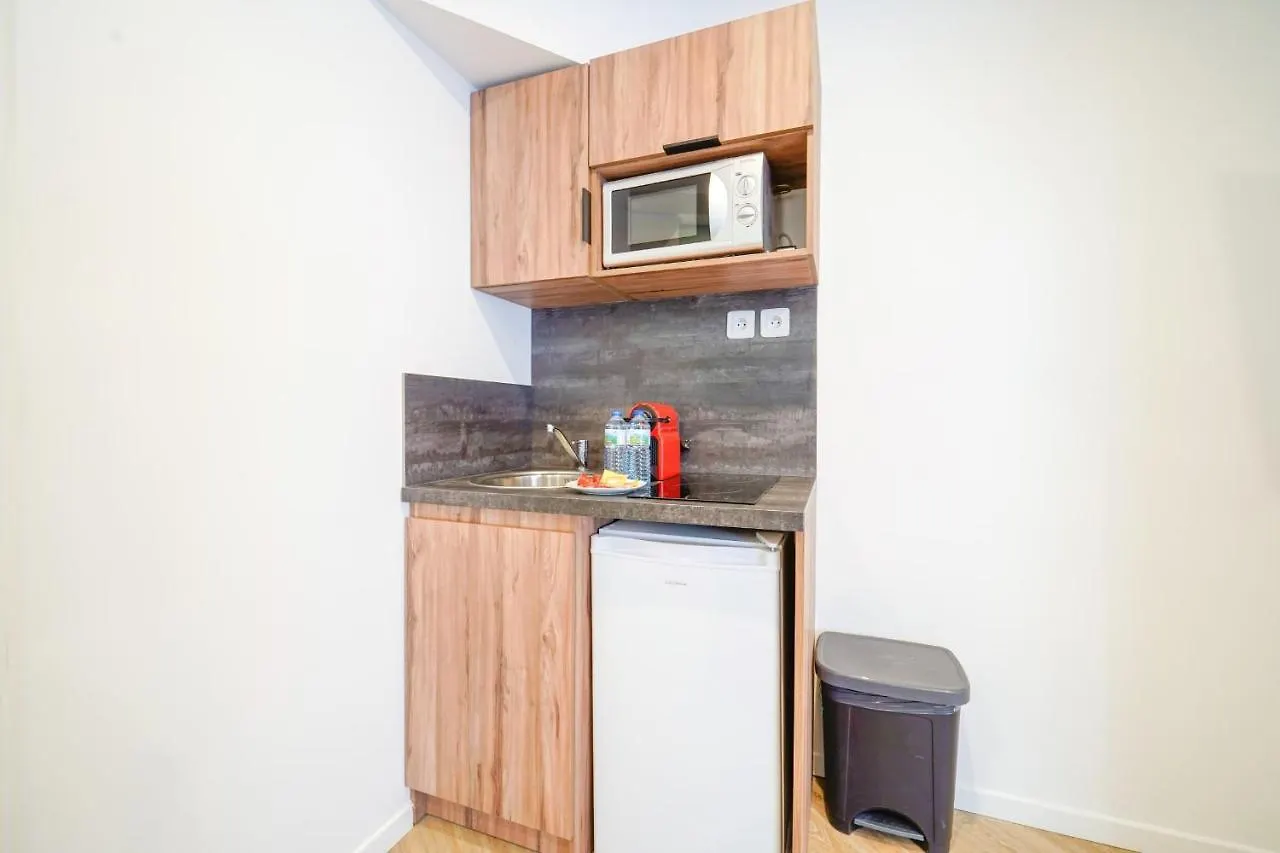 Design Apartment In Paris City Center 8Th Neighborhood France